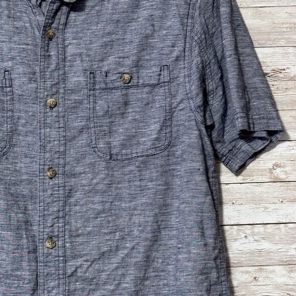 Duluth Trading Co Shirt Mens Medium Relaxed Fit Blue Button Down Short Sleeve - Picture 3 of 9